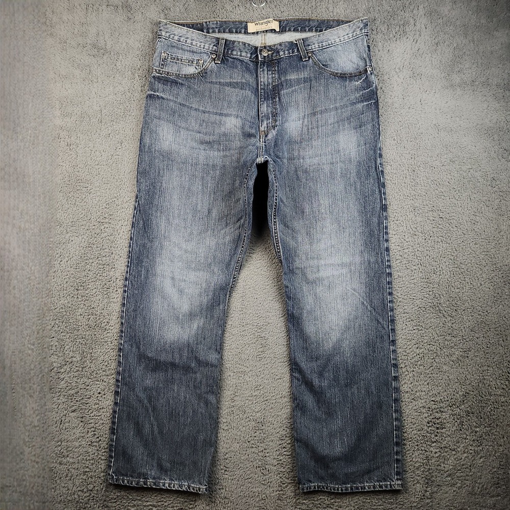 Wrangler Authentics Relaxed Fit Boot Cut Jean Mens 40x32 Western Rodeo Ranchwear